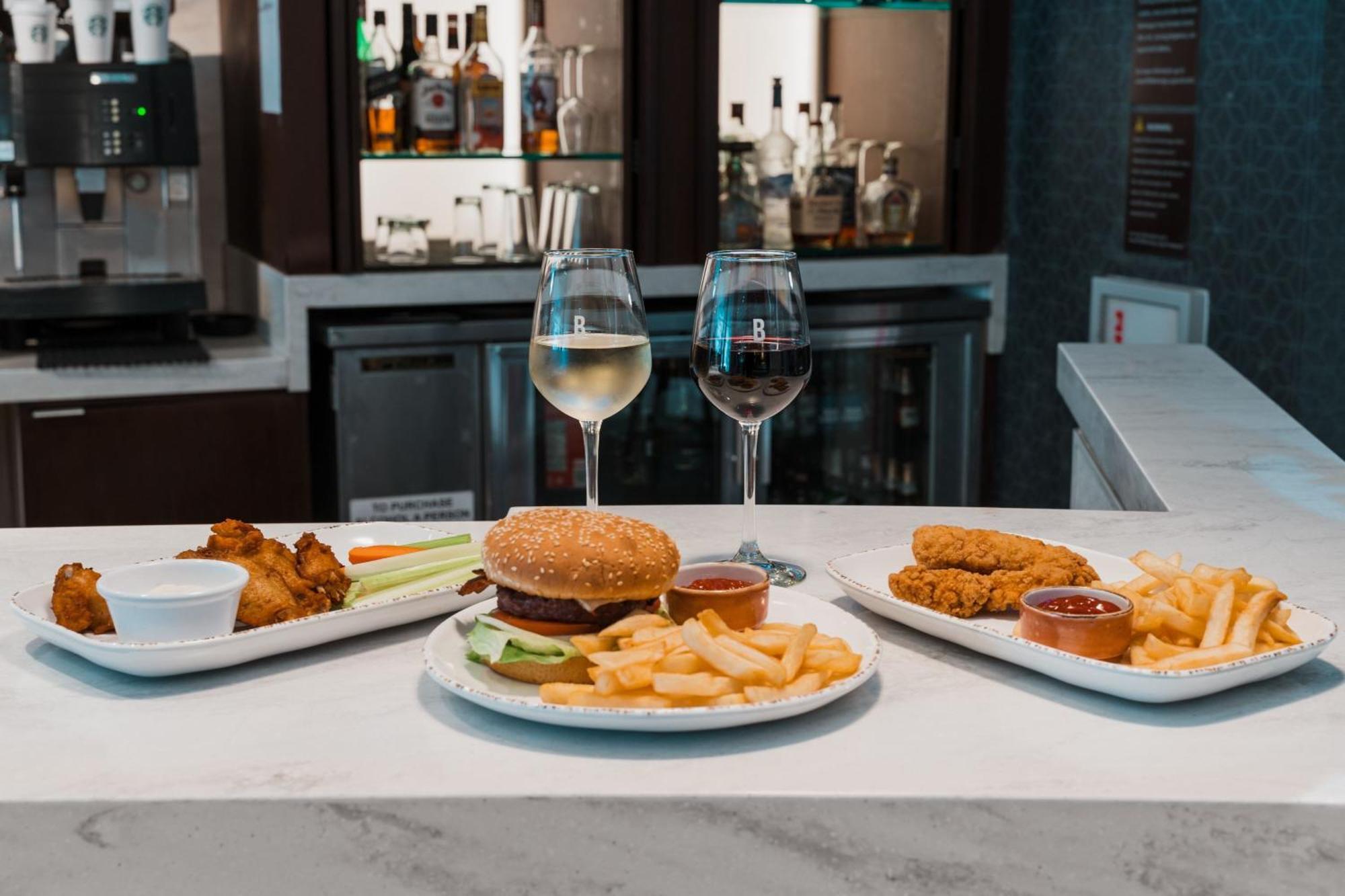 Courtyard By Marriott Los Angeles Lax / Century Boulevard Luaran gambar