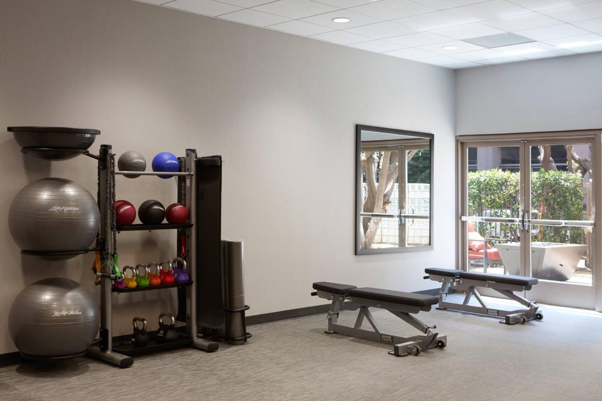 Courtyard By Marriott Los Angeles Lax / Century Boulevard Luaran gambar
