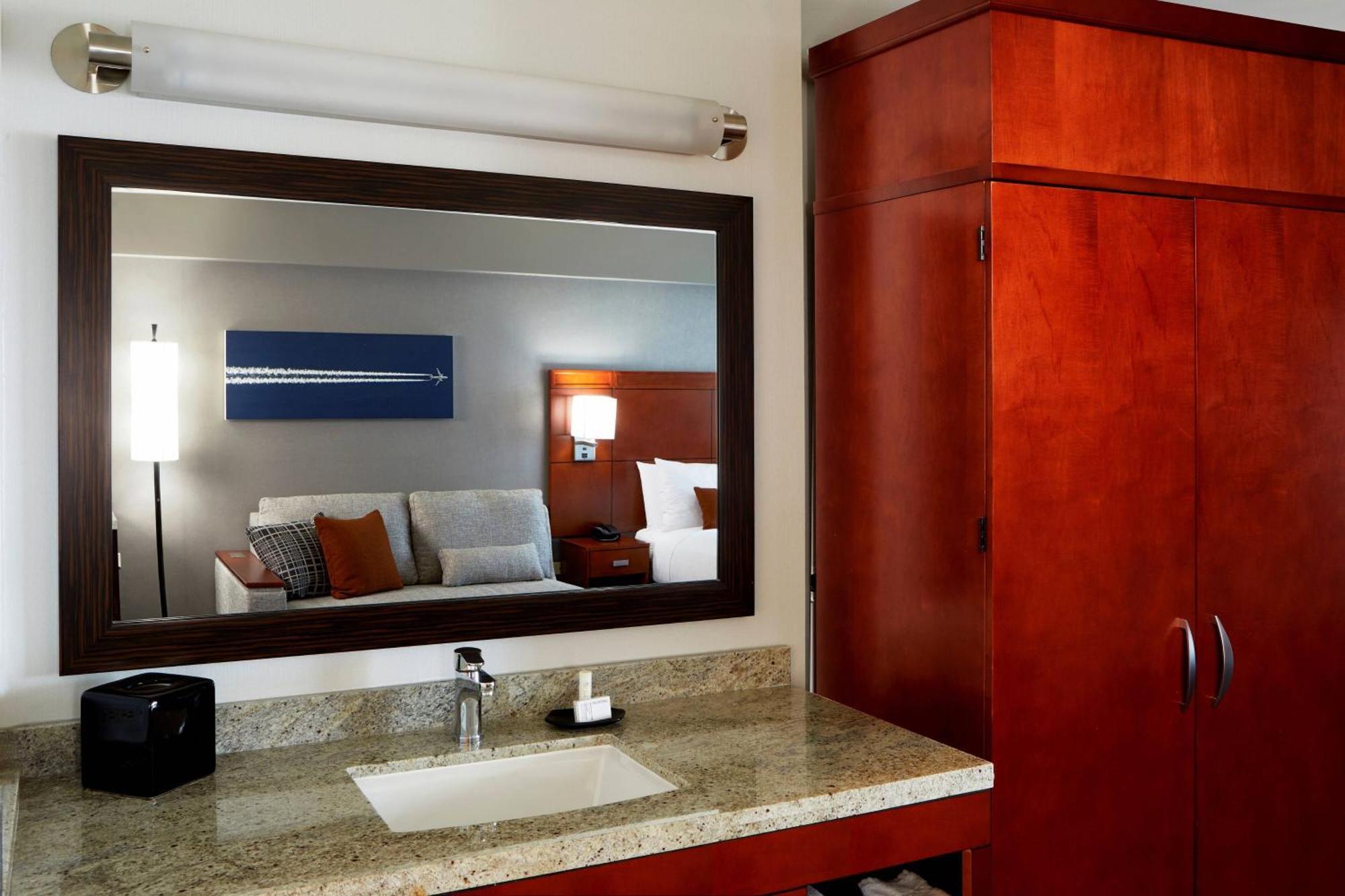 Courtyard By Marriott Los Angeles Lax / Century Boulevard Luaran gambar
